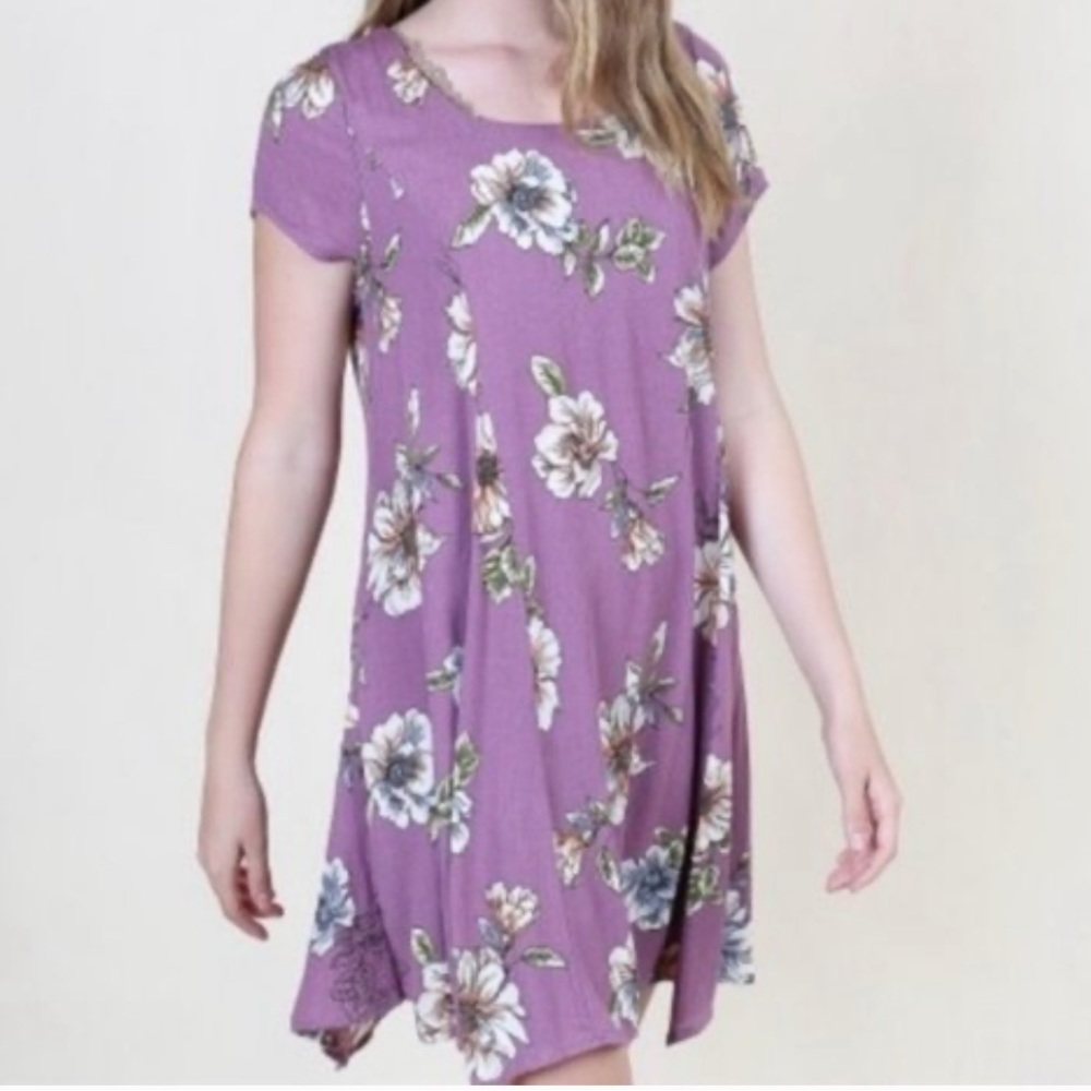 !Altar'd State Purple Floral Dress Short Sleeve